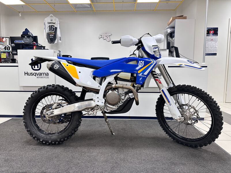 FE 250 2025 HERITAGE kasut.