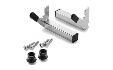 Retaining adapter