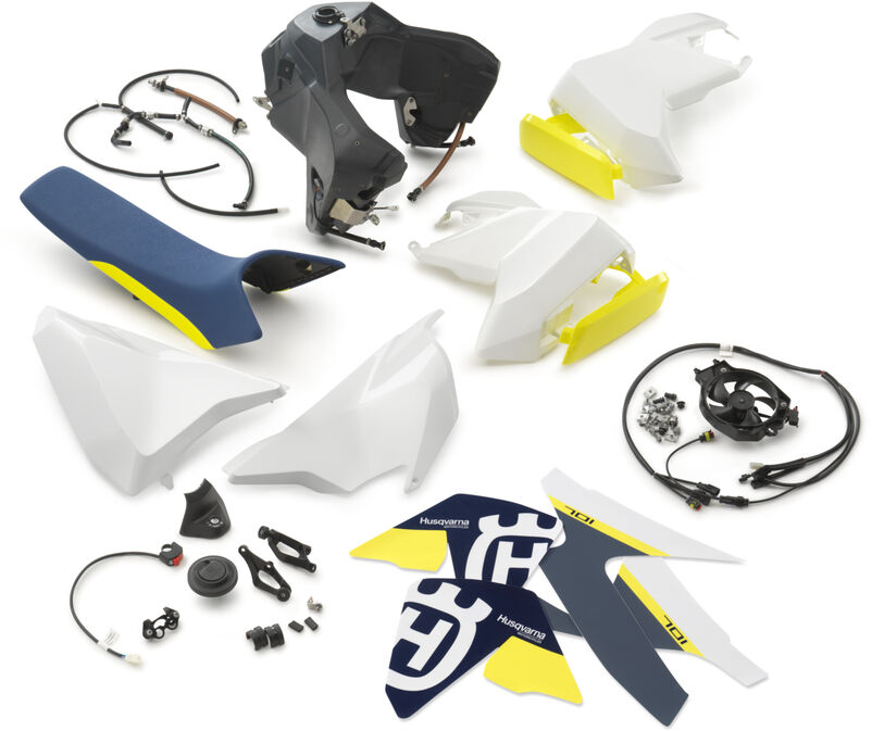 Additional fuel tank kit